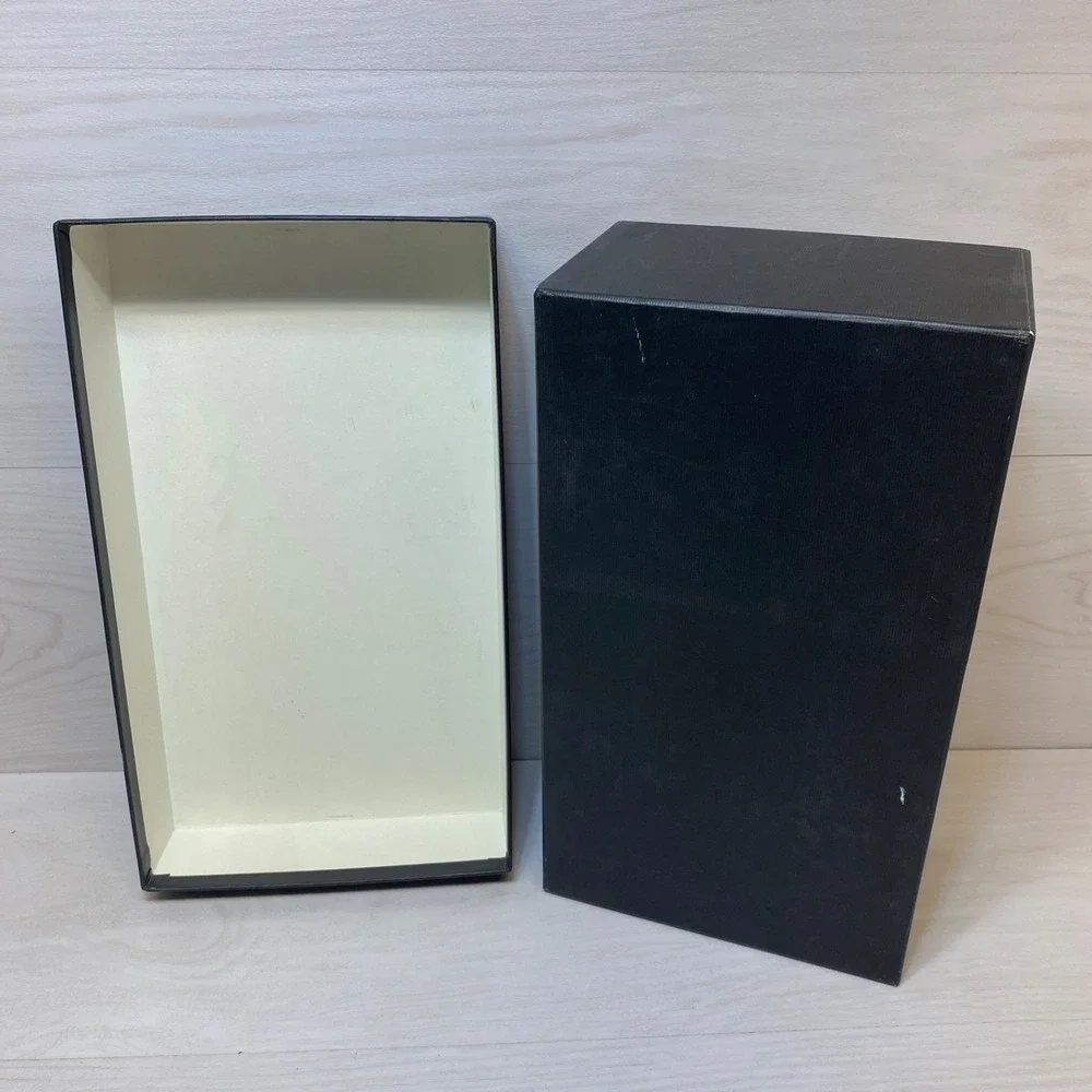 Authentic‎ Gucci Womens Men's EMPTY Shoe BOX ONLY Black / White 14x8